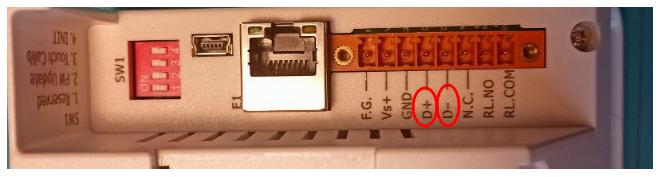 Обозначения D+/D- на датчике
